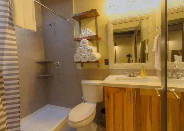 Destination Oak Creek Unit 10 Hotel