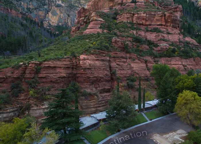 Destination Oak Creek Unit 10